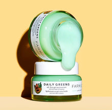 DAILY GREENS oil-free gel moisturizer with moringa and papaya